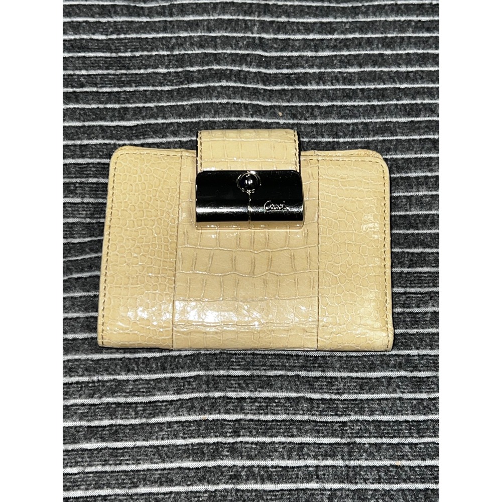 Coach Beige Croc Embossed Patent Leather Bifold Wallet Silver Push Lock Lavender